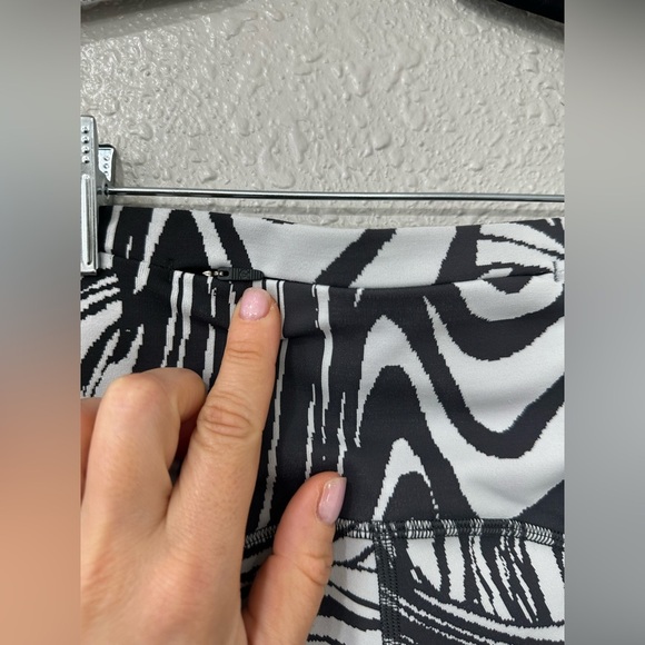 Lululemon Swift Speed High-Rise Tight 28" Leggings Size 4 - Picture 10 of 12